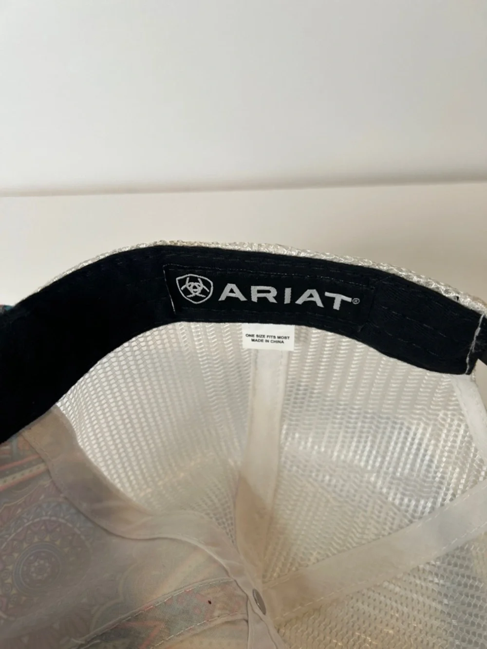 Ariat Multicolor Mandala Mesh Cap with Cream Back /women’s trucker hat - Picture 10 of 14